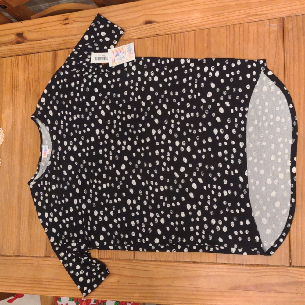 🌺NWT Black/White Dot LulaRoe Irma Tunic, Size XS